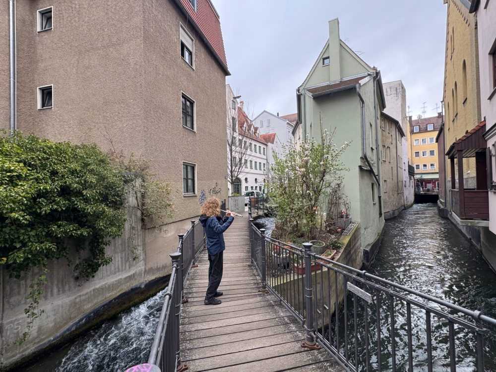 13793_1000_ 13793_1000_